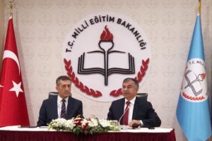 MEB'de devir teslim töreni