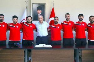 Boluspor, 8 futbolcu ile sözleşme imzaladı
