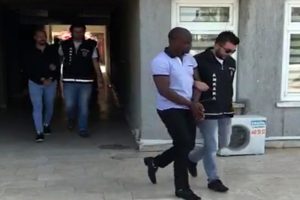 Başkent'te dolandırıcı çetesi çökertildi