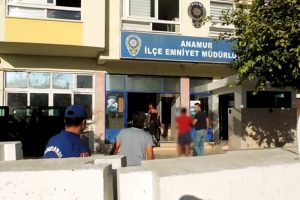 Mersin'de fuhuş operasyonu: 23 gözaltı