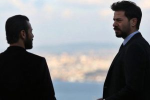 Ünlü oyuncuya taksiciden saldırı!