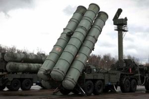 Çavuşoğlu'ndan S-400 savunma sistemlerine ilişkin açıklama