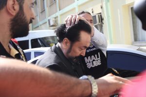 Gözaltına alınan Adnan Oktar'ın bütün mal varlıklarına el konuldu!