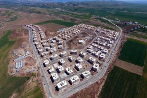 Terör mağdurlarına mahalle konseptinde konut