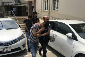 Bursa'da uyuşturucu operasyonu: 3 kilo bonzai ele geçirildi