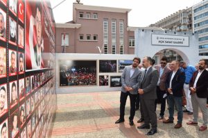 Bursa'da ''15 Temmuz Milli İrade Destanı Fotoğraf Sergisi'' açıldı