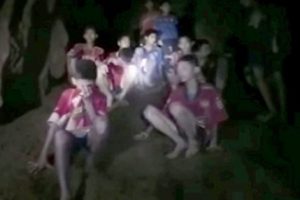 Tayland'da mağaradan kurtarılan çocukların hikayesi film oluyor