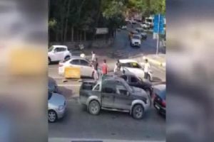 Adnan Oktar'a operasyon anı kamerada!
