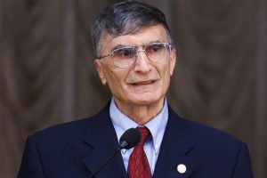 Aziz Sancar'ın adı caddeye verildi
