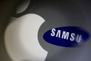 Kur artışı cep telefonu fiyatlarına yansımaya başladı