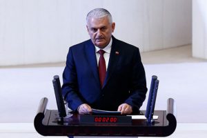 Binali Yıldırım Meclis Başkanlığı görevini devraldı