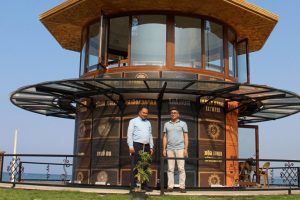 Deniz manzaralı Millet Kıraathanesi açıldı