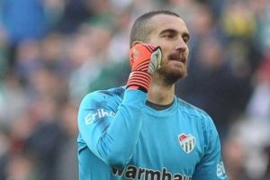 Bursasporlu Harun Tekin için Beşiktaş iddiası