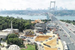 Cumhurbaşkanlığı'ndan Şehitler Köprüsü'ne yürüyüş daveti