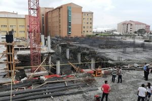 Erzincan'da inşaatta göçük: 3 yaralı