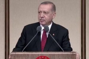 Erdoğan'dan uyarı: 'Bu FETÖ'nün arkasından gelenler bitmez'