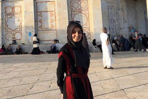 Ebru Özkan Türkiye'ye dönüyor!