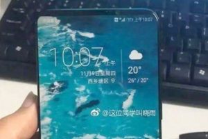 Honor Note 10 ön yüzünü de gösterdi