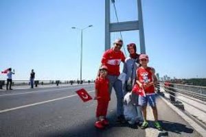 15 Temmuz Şehitler Köprüsü'ne yürüyüş başladı!