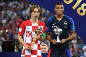 Kupa'nın 'En iyi oyuncu'su Luka Modric!