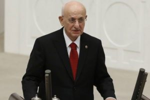 TBMM Eski Başkanı İsmail Kahraman: Meclisi kendi irademle açtım