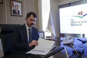 Çevre Bakanı Kurum, inşaat sektörüyle bir araya geldi