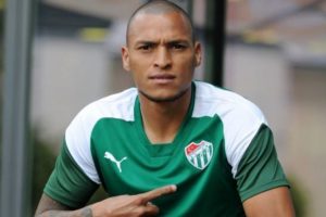Bursasporlu Titi'ye Trabzonspor kancası