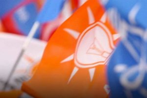AK Parti'de istifa!