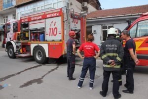 Tek katlı ev korkuttu!
