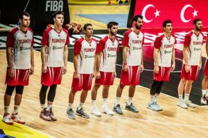 Genç yıldızlardan farklı galibiyet