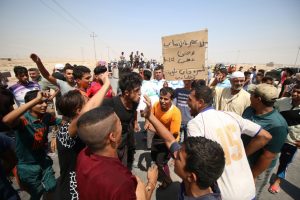 Irak'taki protestolarda 53 kişi yaralandı