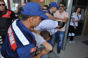 Bursa'da zihinsel engelli kadına tecavüz ettiği iddia edilen 9 kişi adliyeye sevk edildi