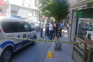 İş yeri sahibini vurup kaçtı!