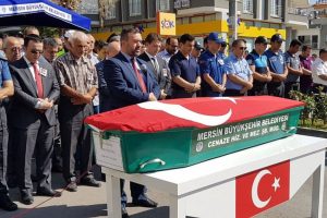 Kalbine yenik düşen polise veda