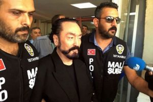 Adnan Oktar'dan şikayetçi olan kızın ifadesi kan dondurdu