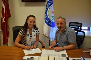 Bursa Nilüfer Belediyespor'da iki imza birden