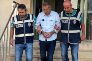 Cezaevine ziyarete gelince yakayı ele verdi!