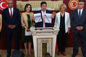 CHP'li Usluer: Türkiye'den gelen sese kulak verilmeli