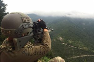 PKK'lı teröristlerin izleri sürülüyor