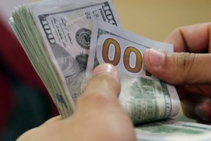 Net UYP'de 401 milyar dolarlık açık