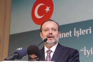 Görmez'den FETÖ açıklaması: 'Böyle bir atama olursa cemaatimizi karşınızda görürsünüz' dediler