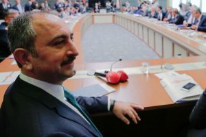 Bakan Abdülhamit Gül'den OHAL açıklaması