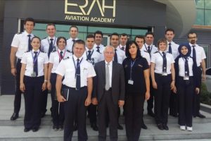 Pilot adayları eğitime başladı