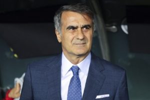Şenol Güneş'ten Negredo eleştirisi