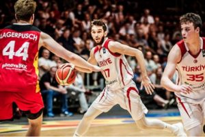 Milliler, Almanya'ya kaybetti