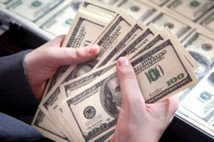 Dolar haftanın son gününde ne kadar?