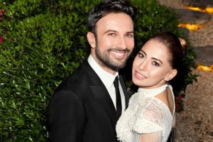 Megastar kızıyla ilk görüntüsünü paylaştı