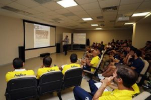 Fenerbahçe'de eğitim VAR