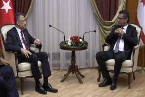 Fuat Oktay KKTC Başbakanı Erhürman ile görüştü