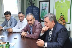 Bursa Büyükşehir Belediye Başkanı Aktaş'tan amatör spora tam destek